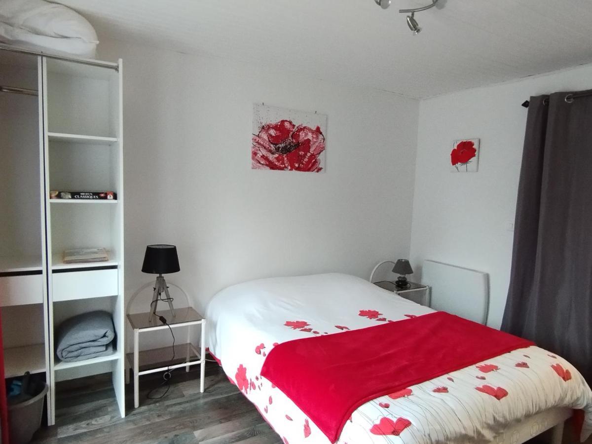 Studio Les Coquelicots Saint-Romain-sur-Cher Екстериор снимка